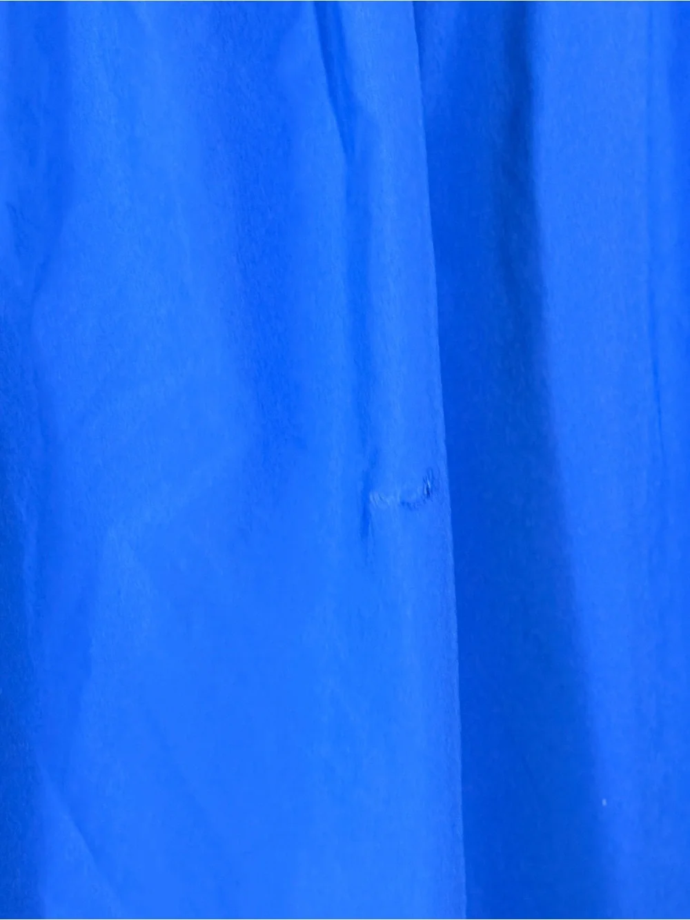 Nike Men’s Royal Blue Athletic Shorts with Gray & Navy Panels and has a snag